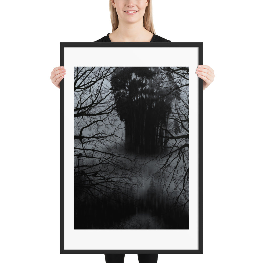 Affiche Encadrée Lost in the forest : Tableau Effet d'Optique - Visages Dissimulés dans une Forêt Sombre